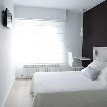 Πανσιόν Ondarra Autocheck-in 3*